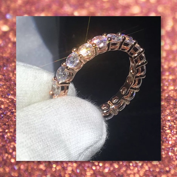 JUST IN🆕 Rose Gold Filled Eternity Band - Picture 2 of 7